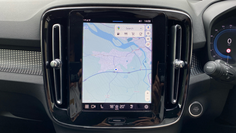 Volvo XC40 2.0 B3P Plus Dark 5dr Auto Petrol Estate